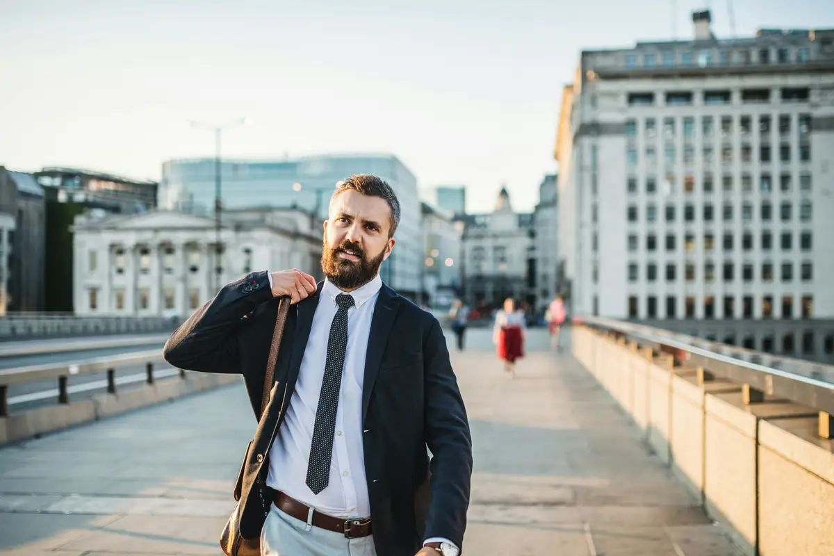 Brak elastyczności w umowach i podziale ról